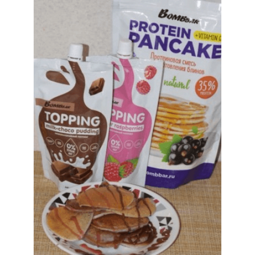 خليط البانكيك بالبروتين بالعنب الأسود بومبار